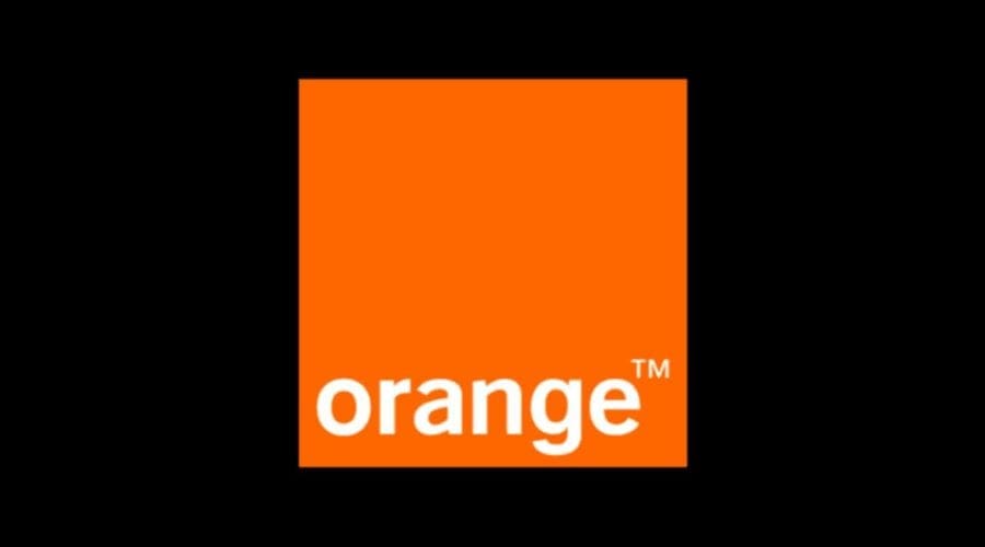 Orange a semnat un acord de preluare a 54% din serviciile fixe ale Telekom România