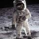 Poveste inedită: Un astronaut și-a dat seama că e alergic la praful selenar chiar pe Lună
