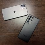 Apple vs Samsung: Ce companie a vândut mai multe telefoane în 2020 și pe ce loc se situează Huawei