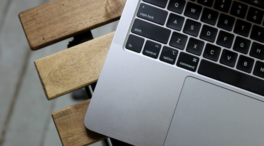 Hackerii au infiltrat malware în aproape 30.000 de Mac-uri