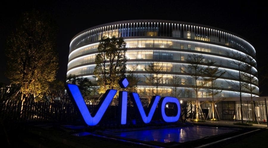 Vivo Y70 și Vivo Y11s, primele smartphone-uri Vivo lansate oficial în România: Preț și specificații