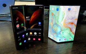 COMPARAȚIE Huawei Mate Xs vs. Samsung Z Fold2 5G: Înfruntarea pliabilelor premium