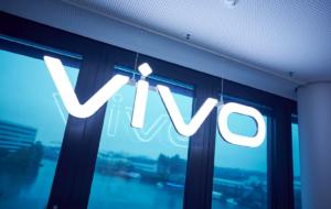 vivo: Viitoarele iQOO 8 vor avea ecran Samsung