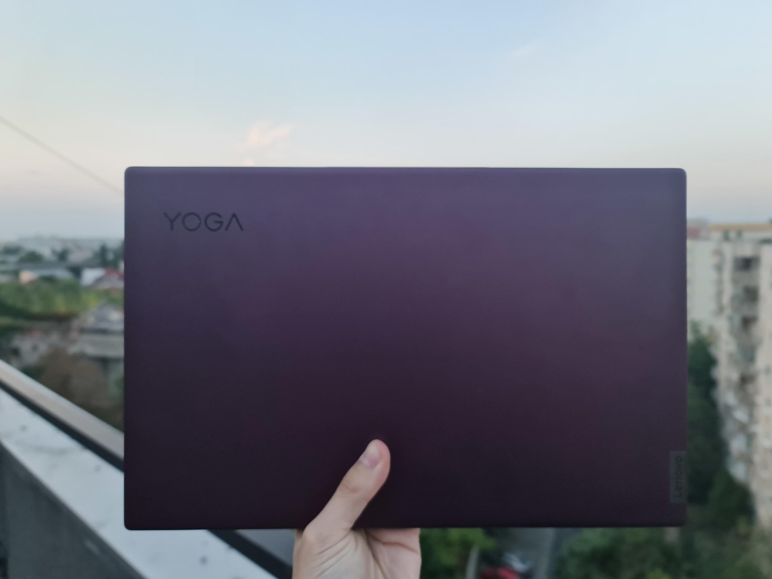 REVIEW Lenovo Yoga Slim 7: Ultrabook elegant și performant