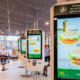 McDonald’s investește 2 milioane de euro până la sfârșitul lui 2021 în modernizarea și digitalizarea locațiilor sale