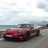 Ofensiva electrică: Livrările de Porsche Taycan au fost mai mult decât duble în 2021