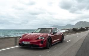Ofensiva electrică: Livrările de Porsche Taycan au fost mai mult decât duble în 2021