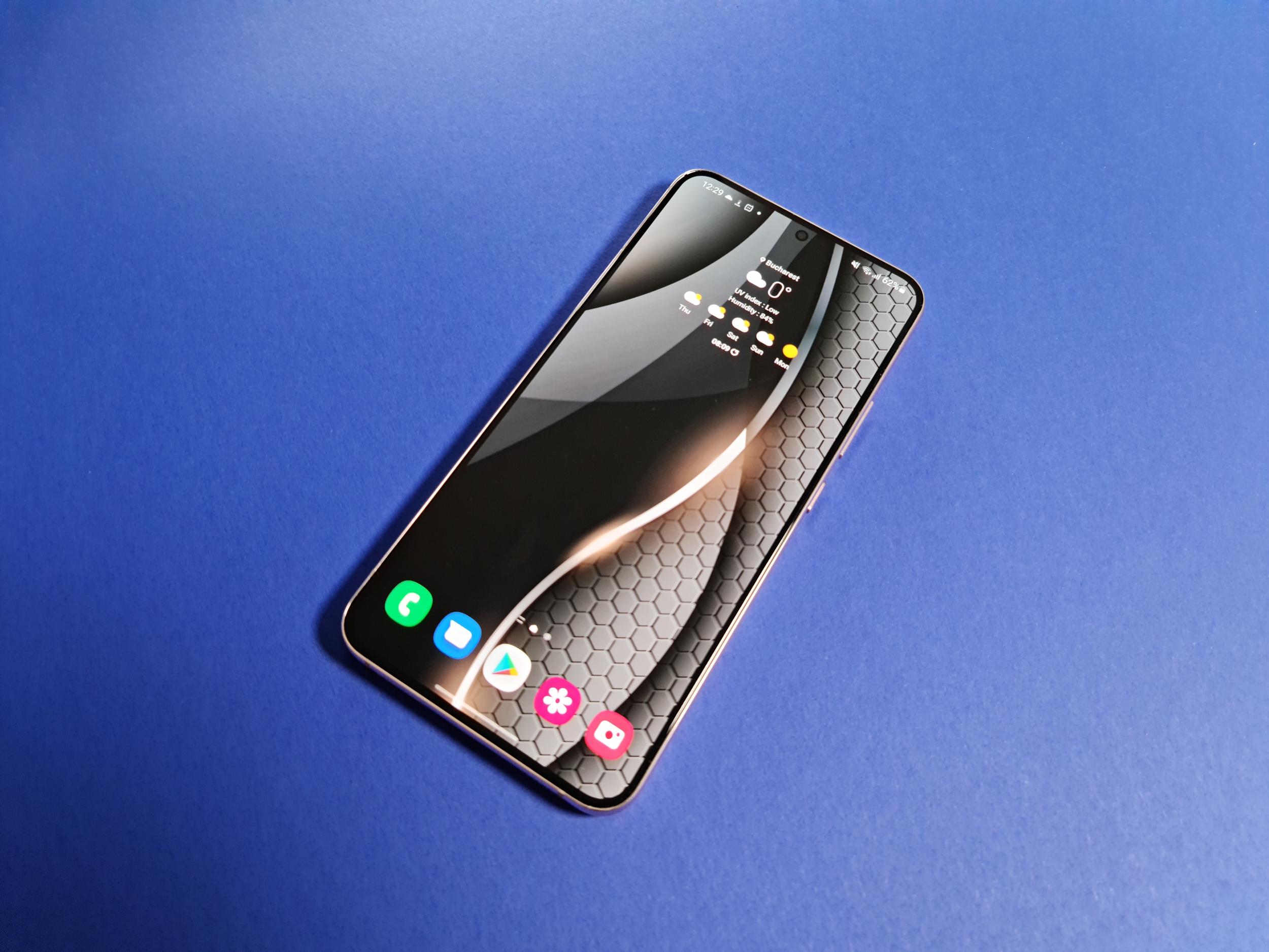 One UI 5.0 beta vine pe telefoanele Samsung Galaxy S22 în iulie