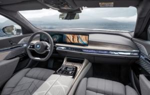 BMW include microtranzacţii pe maşinile sale: 18 dolari pe lună pentru scaune încălzite