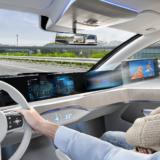 Ecranul auto dezvoltat de Continental are un mod privat ce reduce distragerea atenției șoferului și oferă divertisment pasagerilor