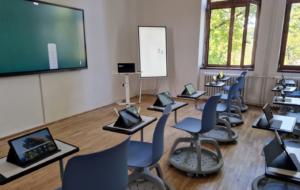 Un centru educațional dotat cu echipamente Samsung a fost deschis la Oradea. Urmează încă 3