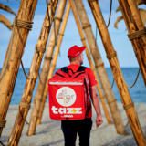Tazz anunță că livrează direct pe plajă în Mamaia și Constanța