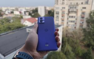 REVIEW Motorola Edge 30 Neo – Mai mult decât o culoare frumoasă?