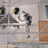 Robotul Atlas de la Boston Dynamics este acum mai agil ca oricând; Iată un demo