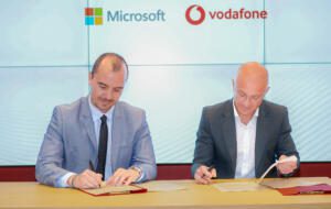 Microsoft și Vodafone vor fi parteneri pentru a accelera digitalizarea în România