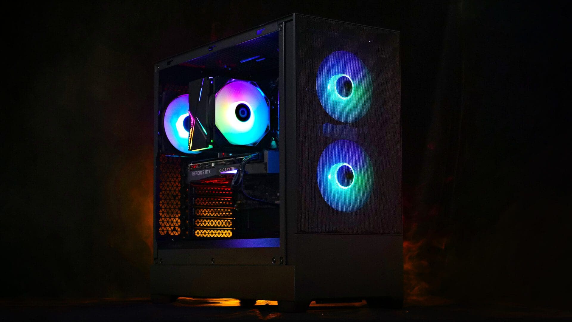 PC Garage lansează Legacy5, un sistem de gaming în număr limitat, accesibil