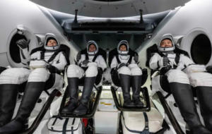 Misiunea SpaceX Crew-5 revine în siguranţă pe Terra după 5 luni petrecute în spaţiu