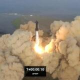Racheta SpaceX Starship a explodat la 3 minute după decolare