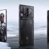 Telefonul RedMagic 8S Pro vine în Europa, cu ventilator iluminat RGB, 16 GB RAM