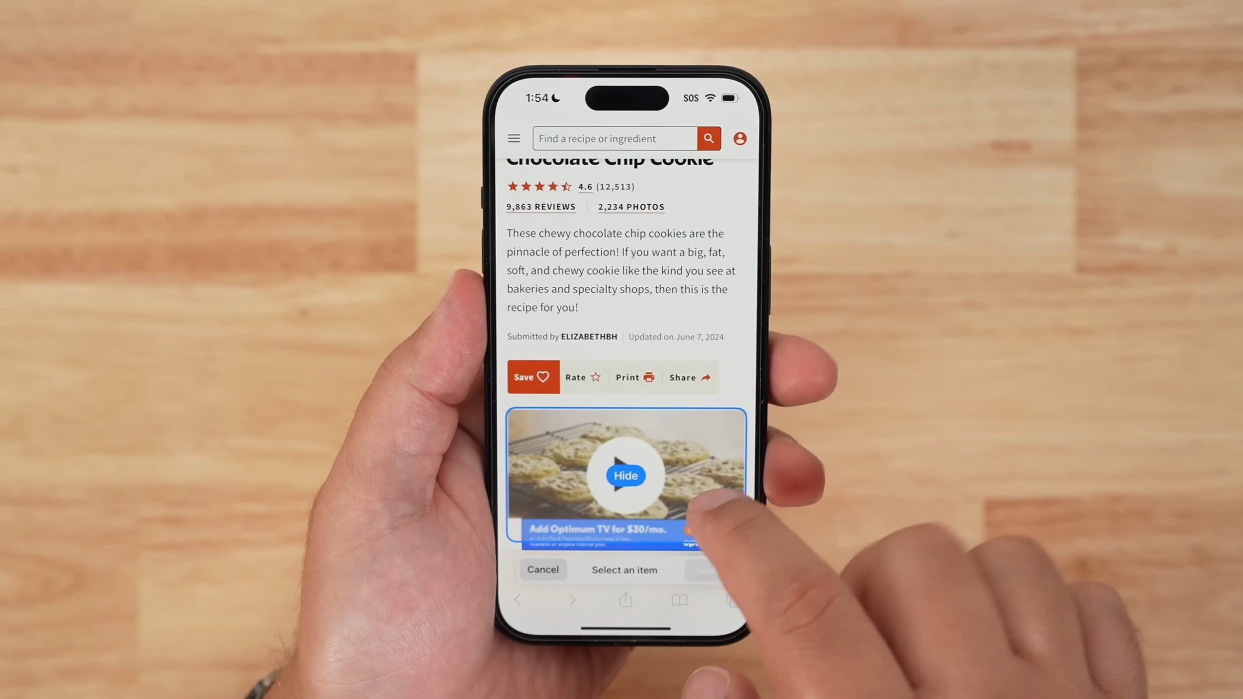 iOS 18 te va lăsa să ascunzi reclamele enervante de pe site-uri