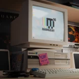 Maingear a produs un PC modern cu aspectul unui calculator clasic