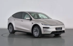 Tesla lansează Model YL, momentan doar în China