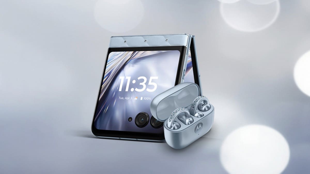 Motorola lansează căști și un telefon îmbrăcate în cristale Swarovski