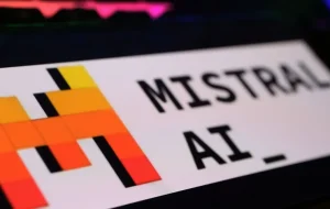 Olandezii de la ASML investesc în cel mai mare start-up AI european: Mistral AI