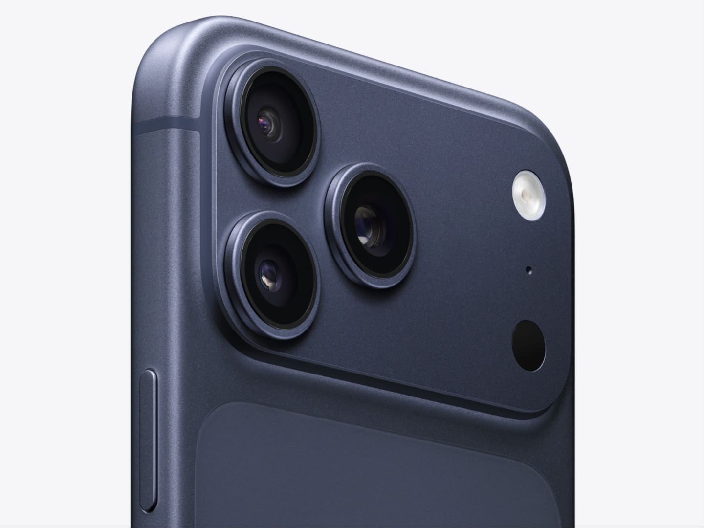 Doar iPhone 18 Pro Max va primi marele upgrade de cameră din toamnă