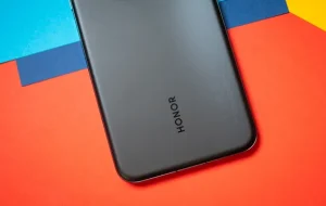 Honor X80 – primul midrange cu baterie de 10.000 mAh
