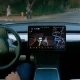 Elon Musk spune că Full Self-Driving de la Tesla le permite șoferilor să scrie mesaje