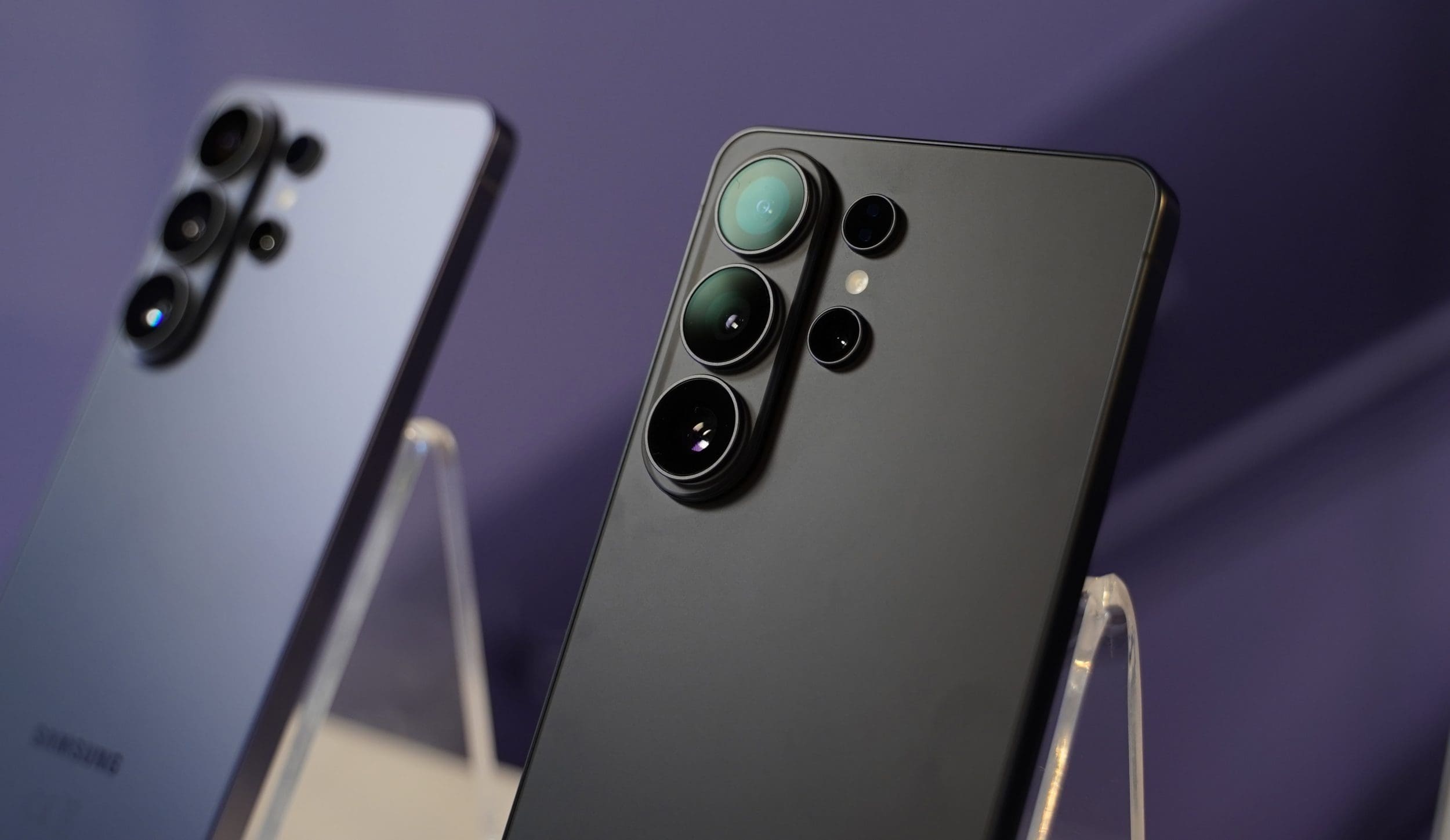 Samsung Galaxy S27 Ultra apare în primele leak-uri cu senzor LOFIC și baterie mai mare