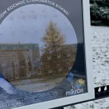 Mikron vinde tablouri făcute din procesoare RISC-V pe post de suveniruri cu 150€ bucata