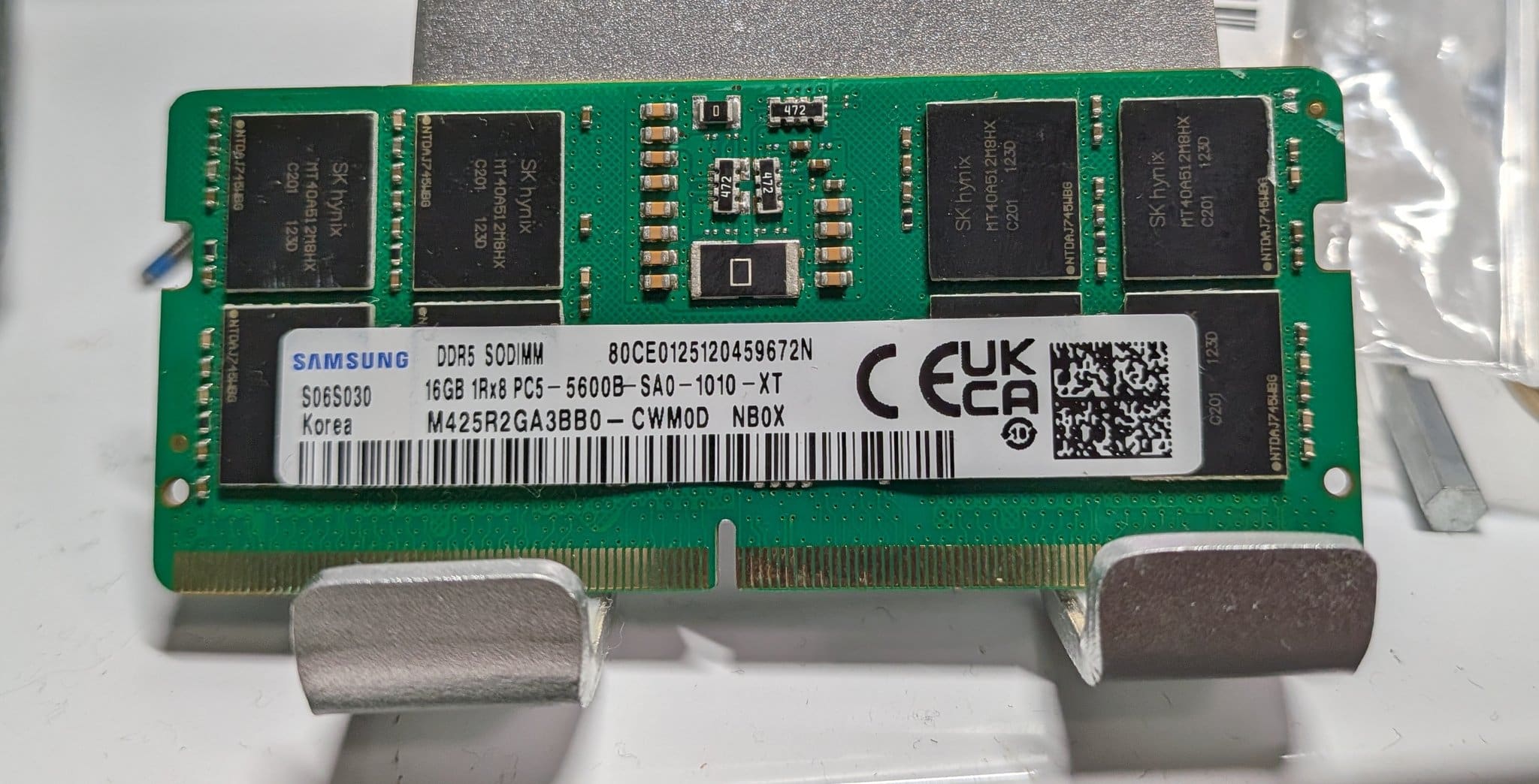 Memorii RAM DDR5 false, vândute online. Modulele pot arăta aproape normal