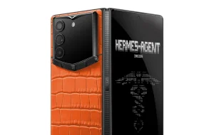 Vertu lansează un smartphone pliabil de lux cu agent AI