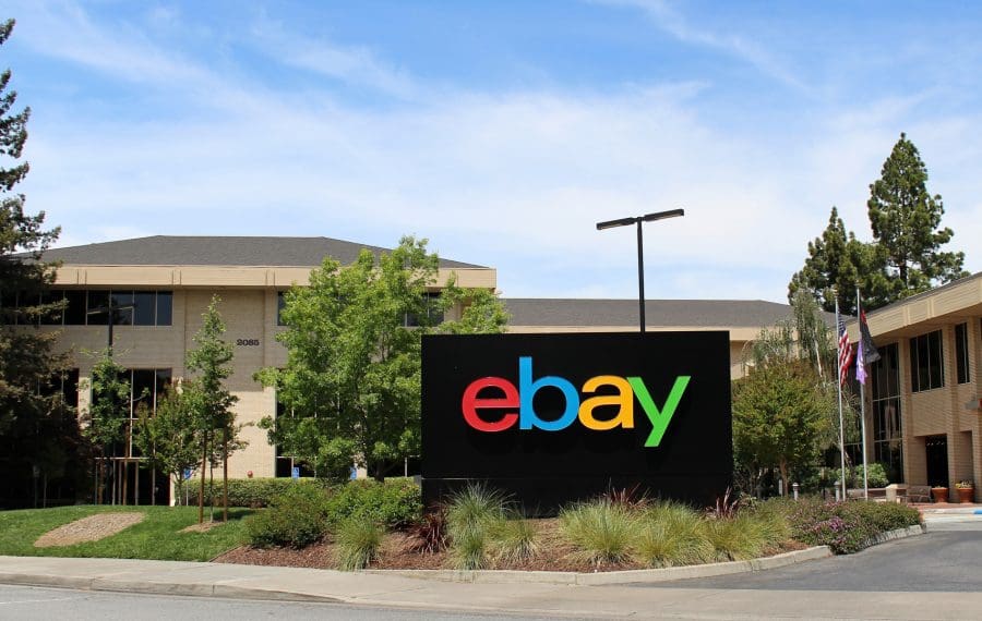eBay refuză oferta CEO-ului BestBuy susținând că ”nu este nici credibilă, nici atractivă”
