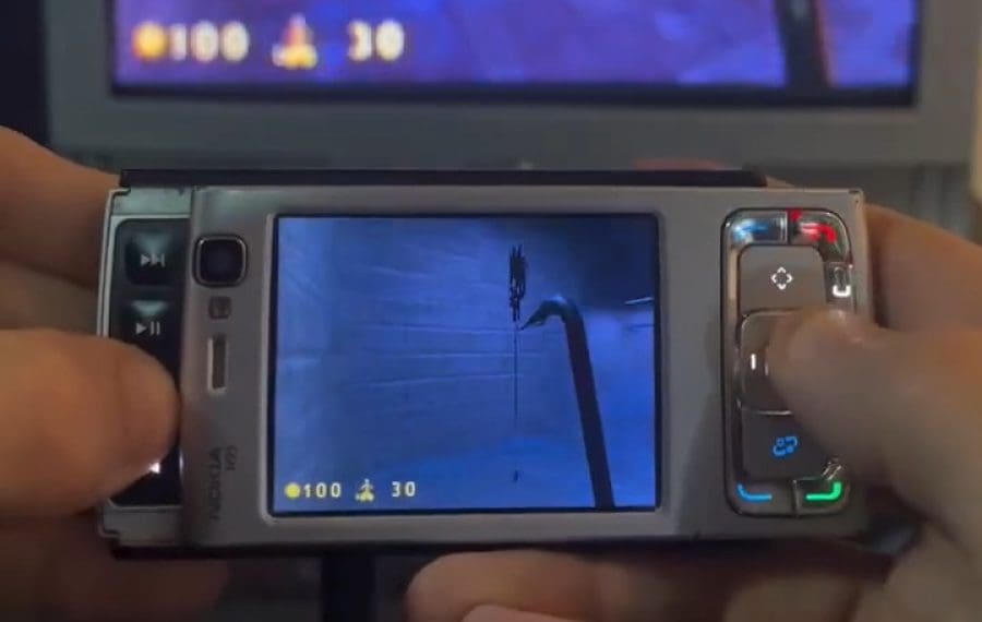 Half-Life 1 portat pe Nokia N95, un telefon Symbian din 2007