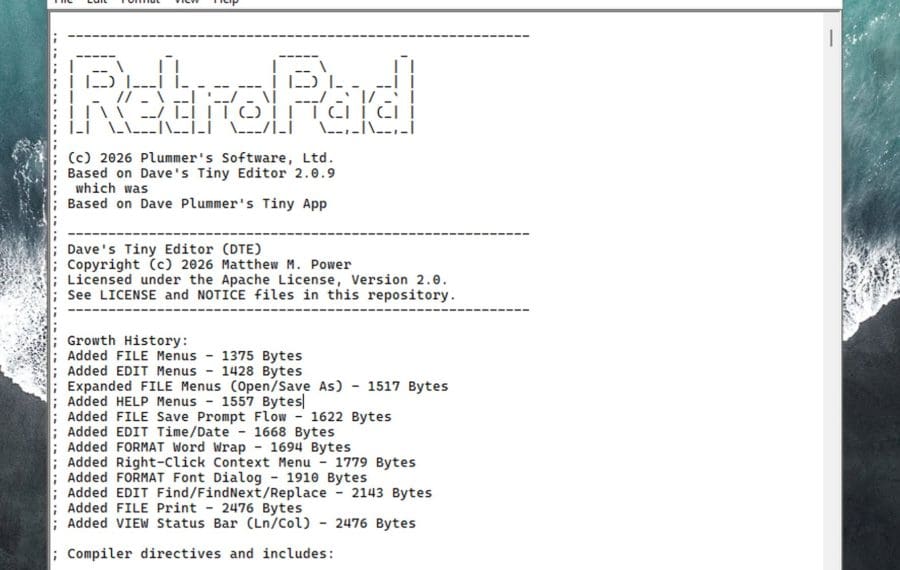 Vechiul Notepad din Windows XP, reprodus prin RetroPad, o aplicație de 2,7 KB