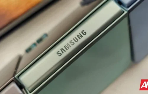 Samsung pune pliabilul lat pe plan secund, focusul rămâne pe Fold8 Ultra