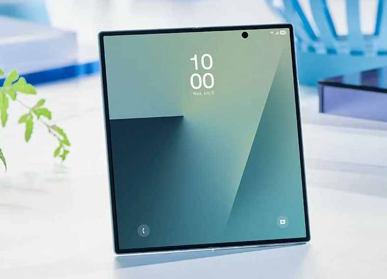 Galaxy Z Fold9 ar putea aduce o tehnologie fără cute pe ecran