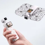 HoverAir Versa: alternativă DJI sau Insta360 care combină camera video și drona