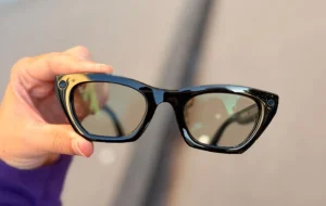 Meta lansează noi ochelari Ray-Ban în colaborare cu K-Pop