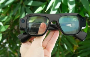 Snap lansează un asistent AI botezat Specs Intelligence