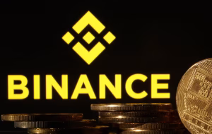 Un atac informatic contra Binance a deturnat miliarde de dolari