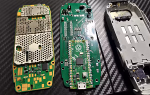 Nokia 3310 devine platformă de gaming cu ajutorul unui Raspberry Pi